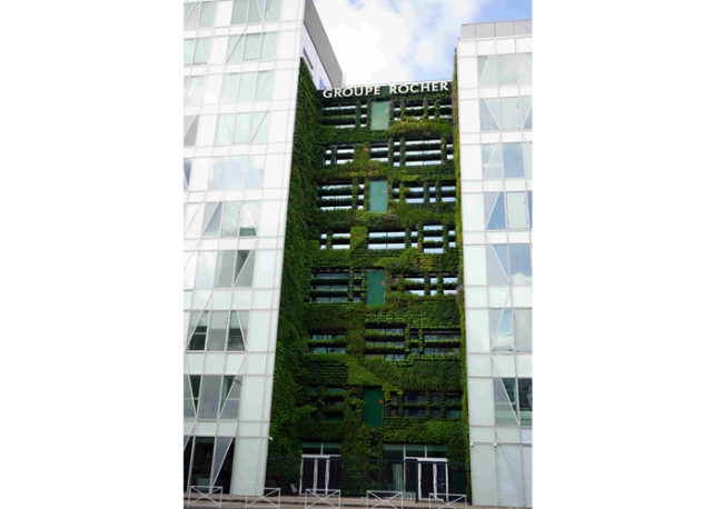 Foto Groupe Rocher y Dassault Systèmes emprenden una nueva colaboración para transformar la formulación de cosmética natural con tecnología de gemelo virtual.